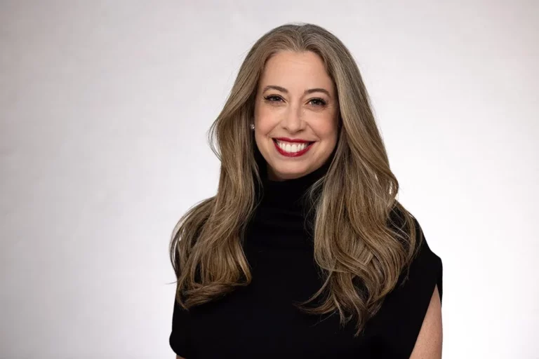 Exembajadora de Estados Unidos en Chile será la nueva CEO de la Fundación Wikimedia 