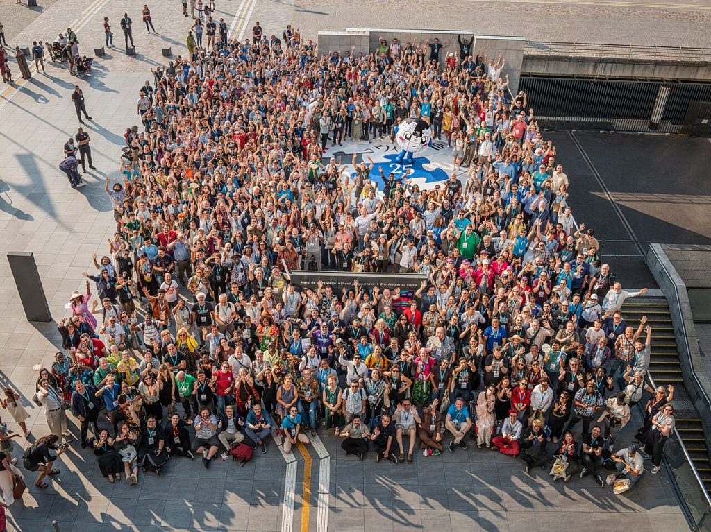 Delegación histórica de Wikimedia Chile participa en Wikimanía París de cara a Santiago 2027