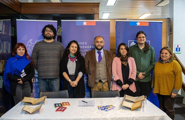 Wikimedia Chile y Museo Ciudadano Vicuña Mackenna firman convenio para digitalizar más de 7 mil contenidos patrimoniales
